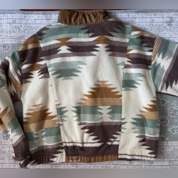 Patterned Fleece Jacket - Picture 5 of 7